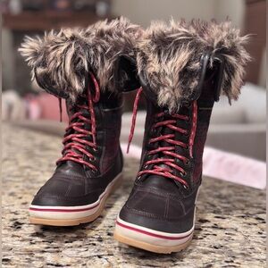 Celebrity Pink Glacier Brown Faux fur Winter Boots womens 8M